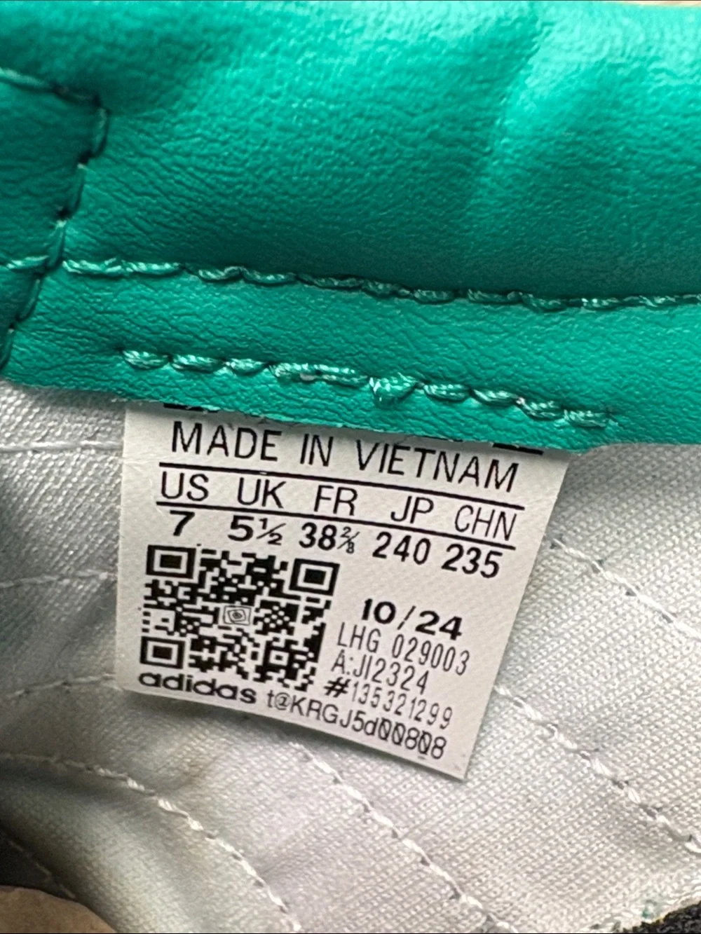 SOLD IN STORE Adidas Barreda Decode Green White Gum